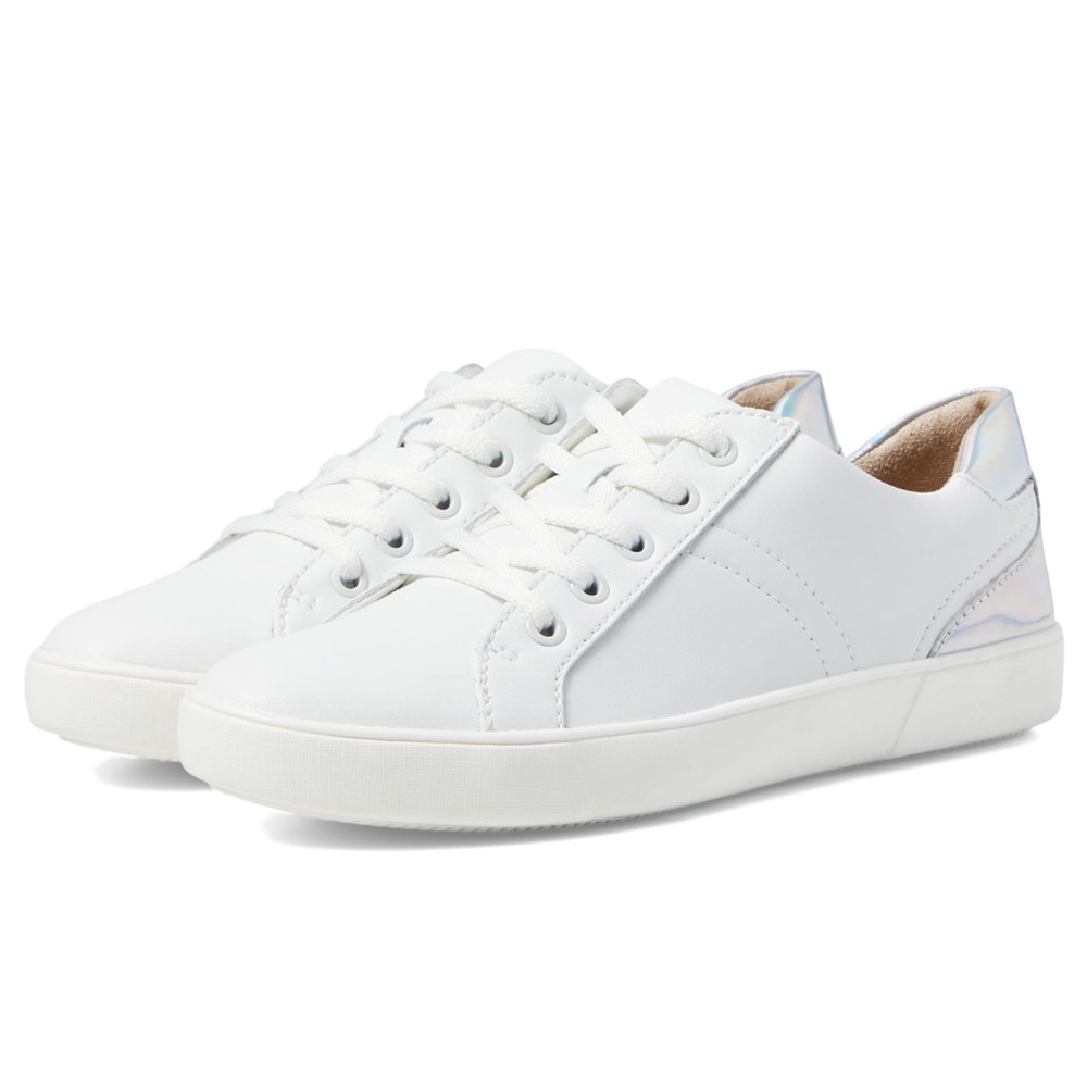 Naturalizer Morrison Silver/White leather sneaker. Size 8